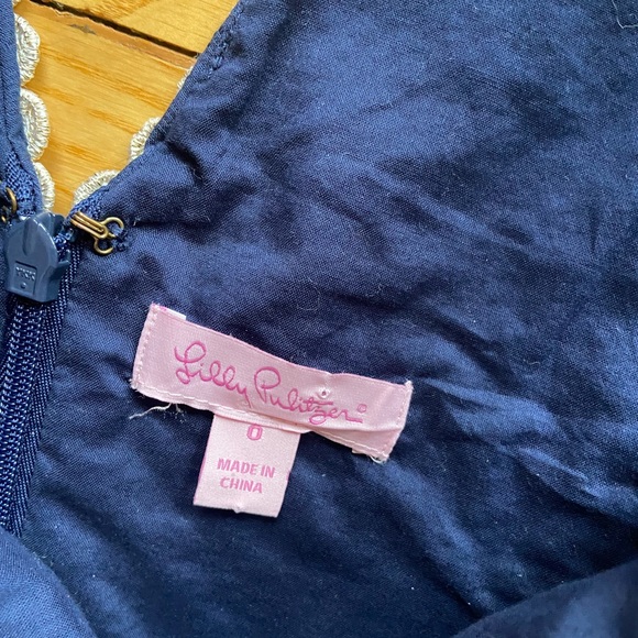 Lilly Pulitzer size 0 navy shift dress. - Picture 2 of 3